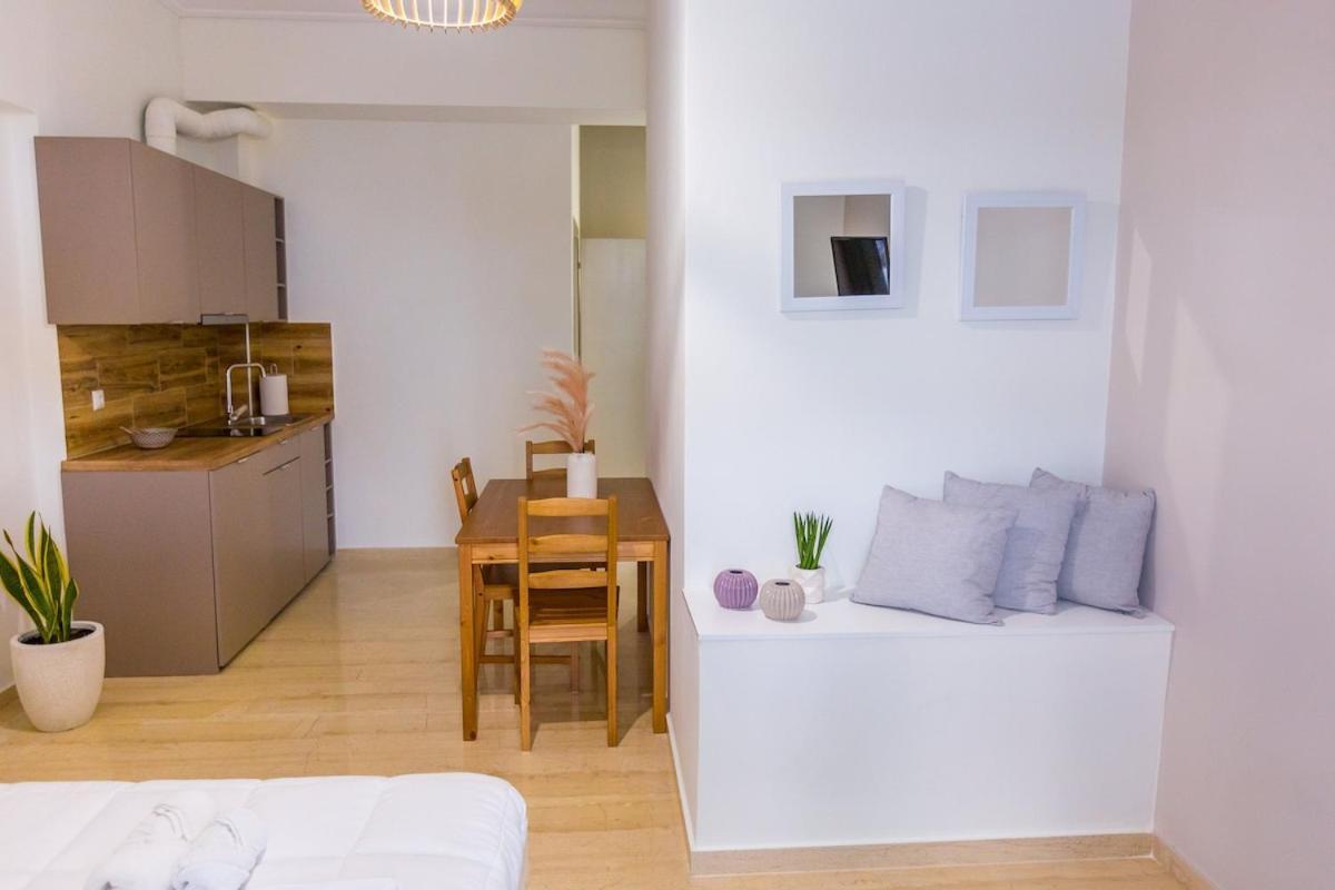 Cloud 4 Apartment Каламата Екстер'єр фото